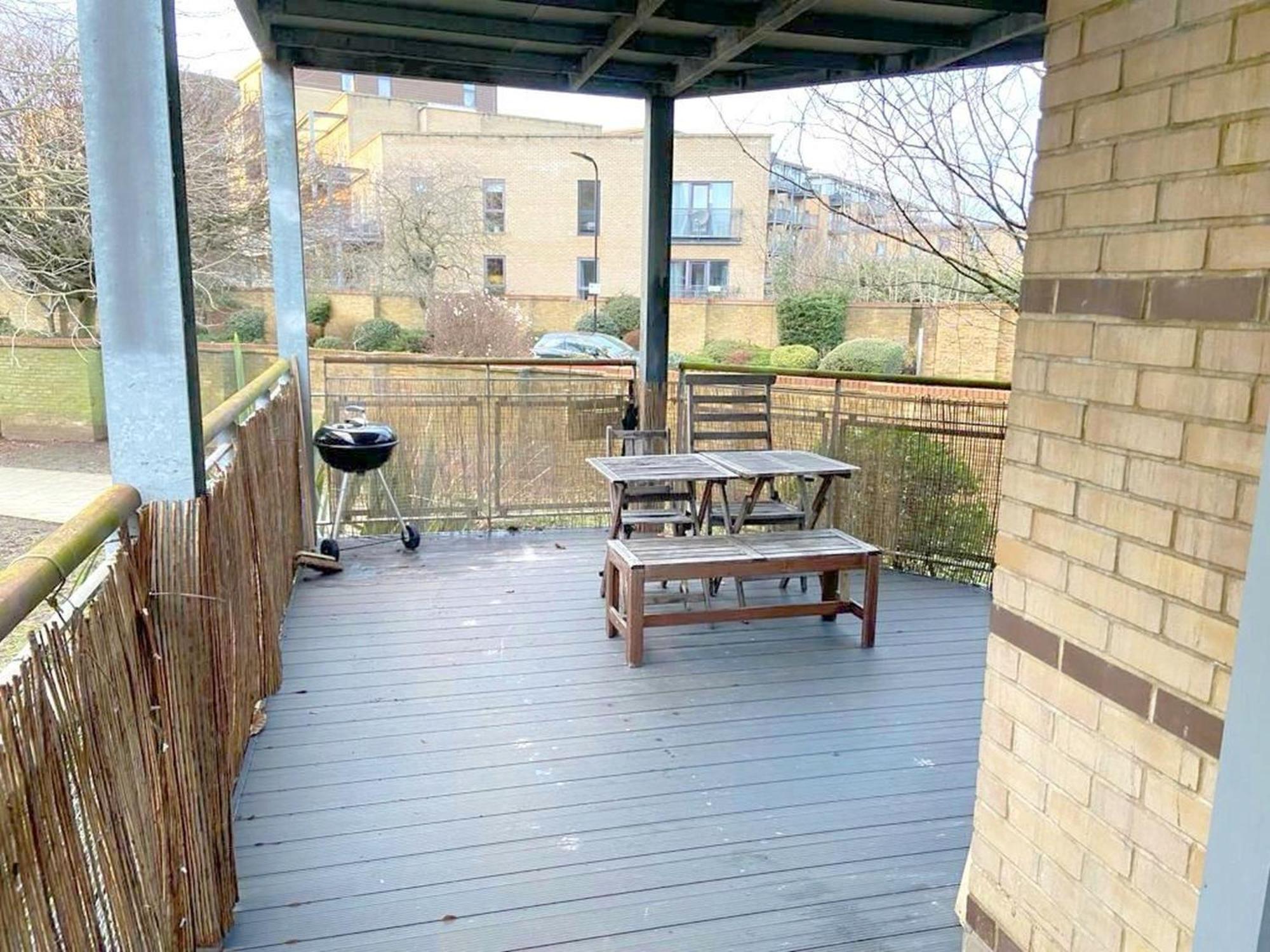 Fenland Hackney Apartment